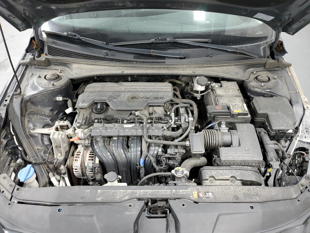 2021 Hyundai Elantra - Image 11