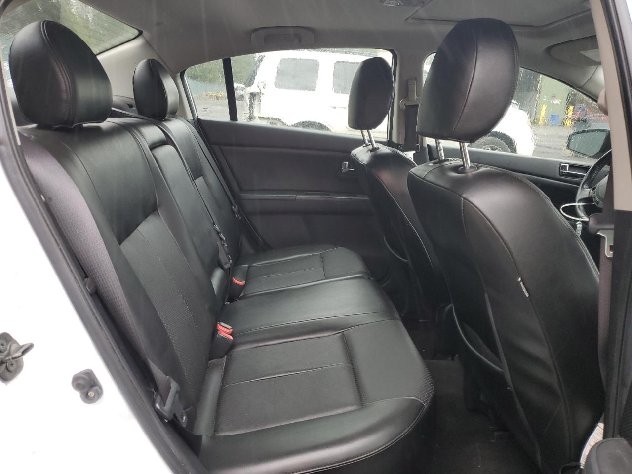 2012 Nissan Sentra - Image 10