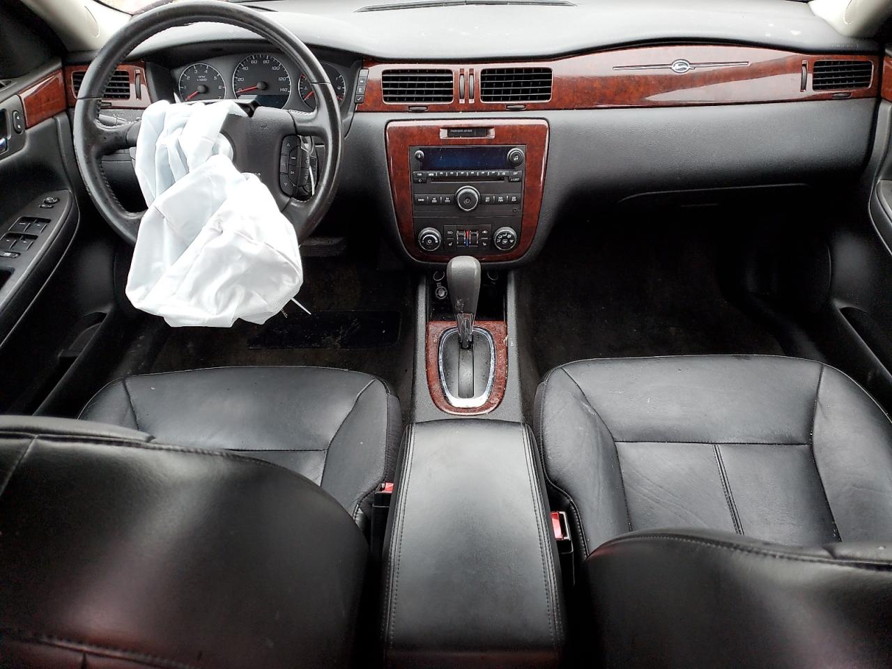 2008 Chevrolet Impala - Image 8