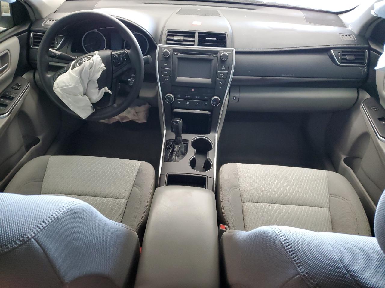 2017 Toyota Camry - Image 8