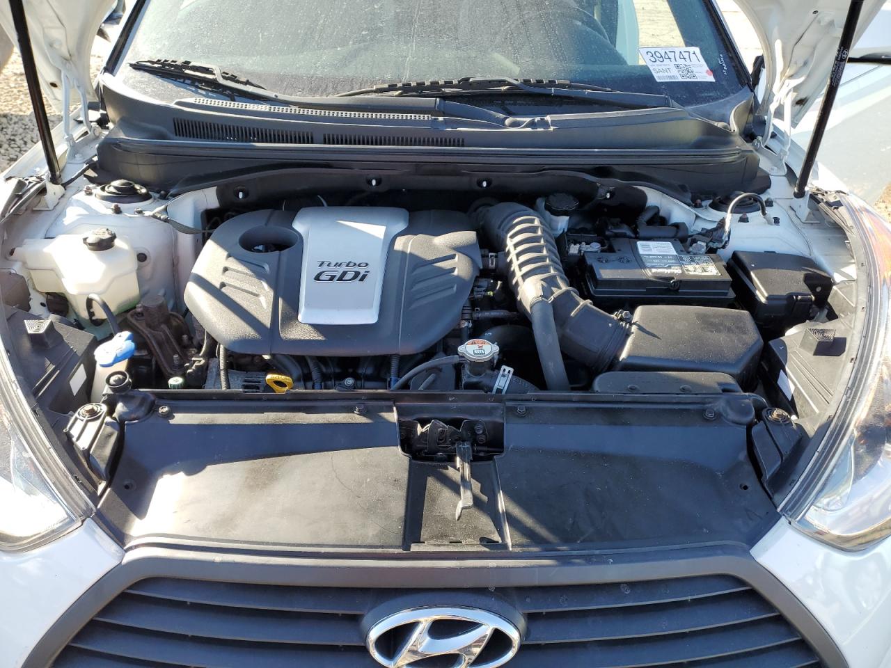 2016 Hyundai Veloster - Image 11
