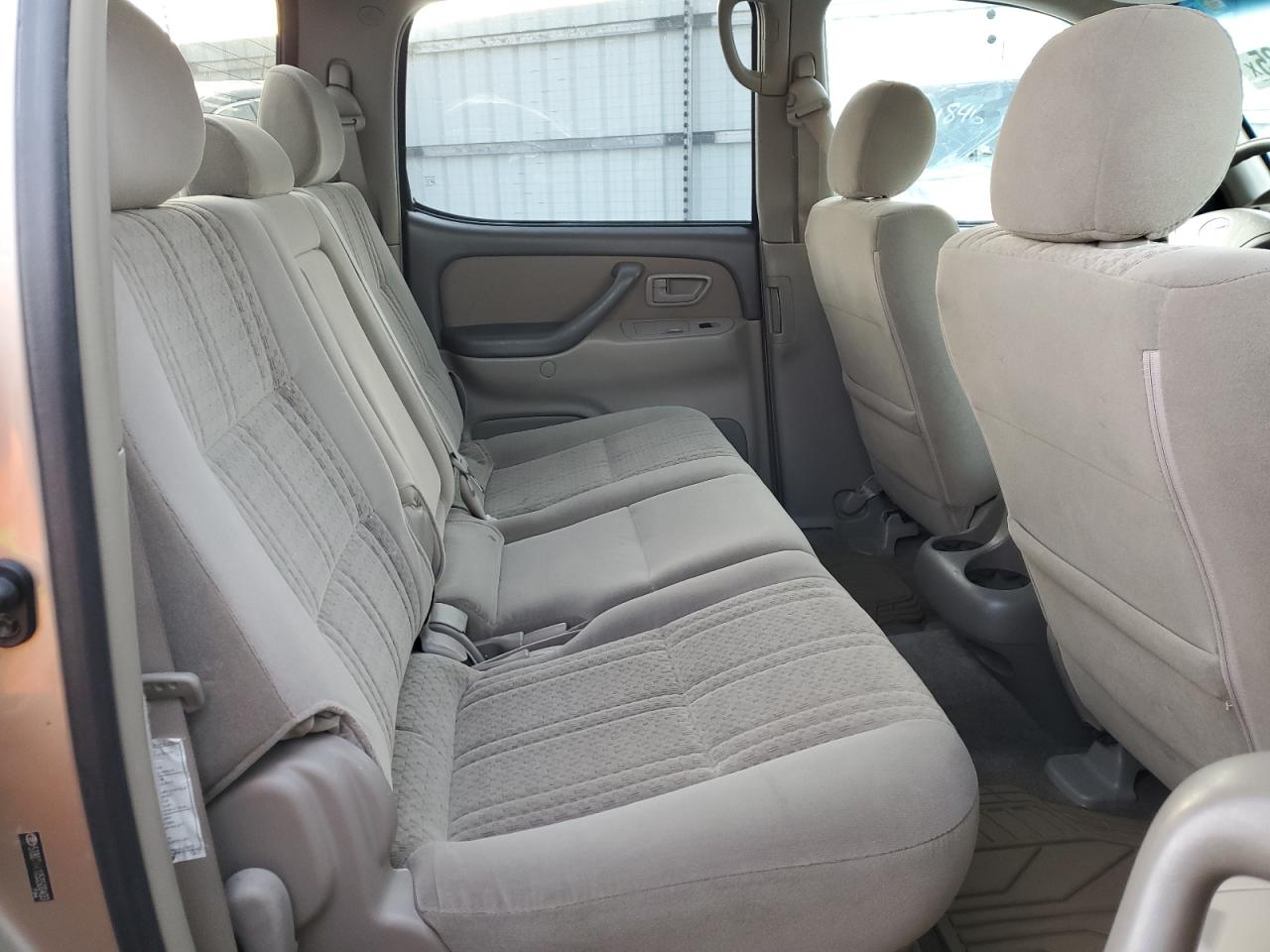 2005 Toyota Tundra - Image 10