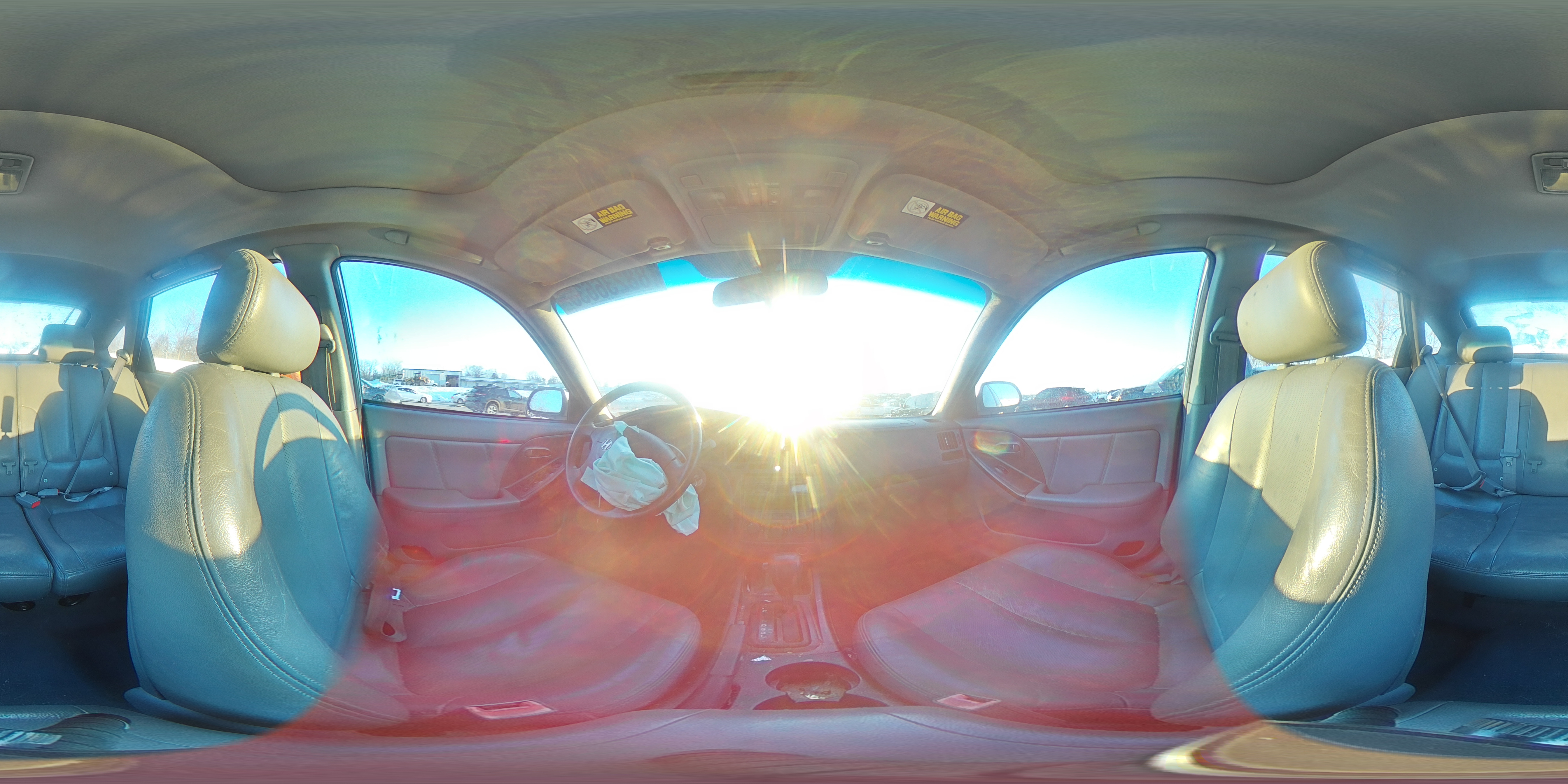 2005 Hyundai Elantra - Image 13