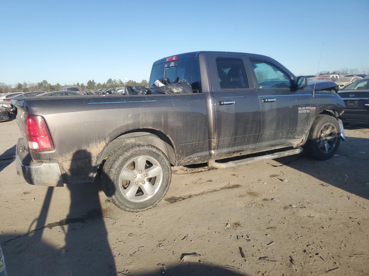 2014 RAM 1500 - Image 3