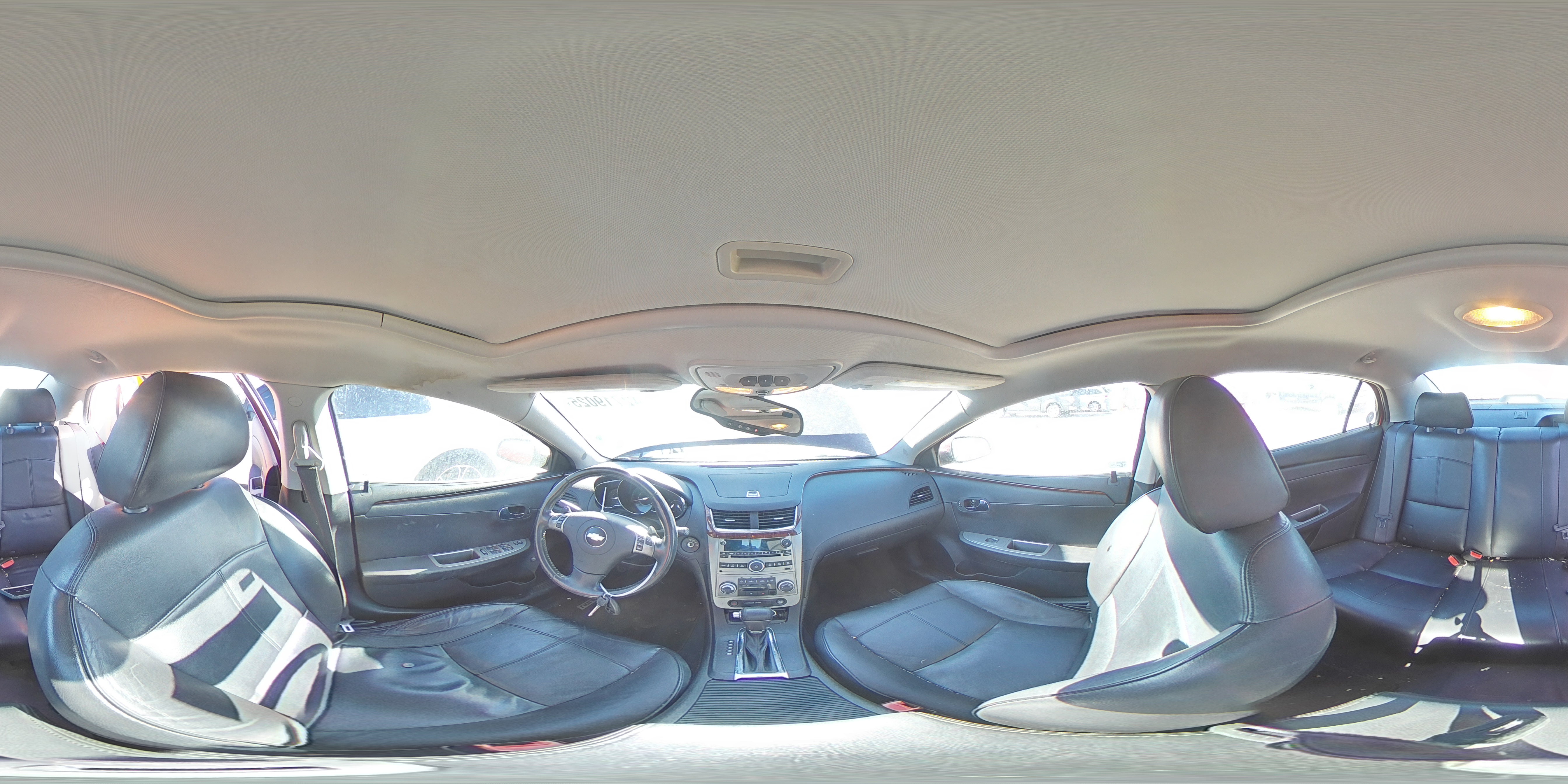 2010 Chevrolet Malibu - Image 13