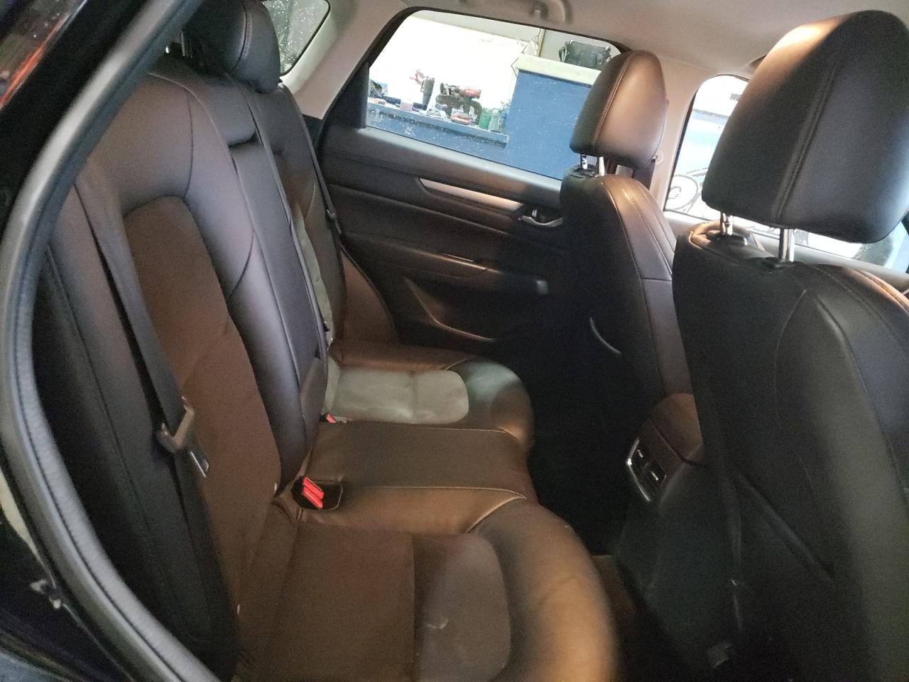 2017 Mazda CX-5 - Image 11