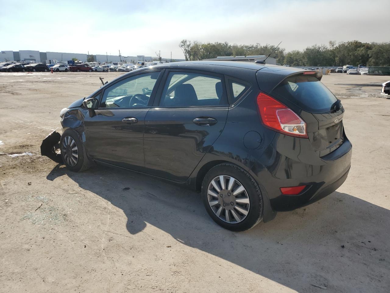 2014 Ford Fiesta - Image 2