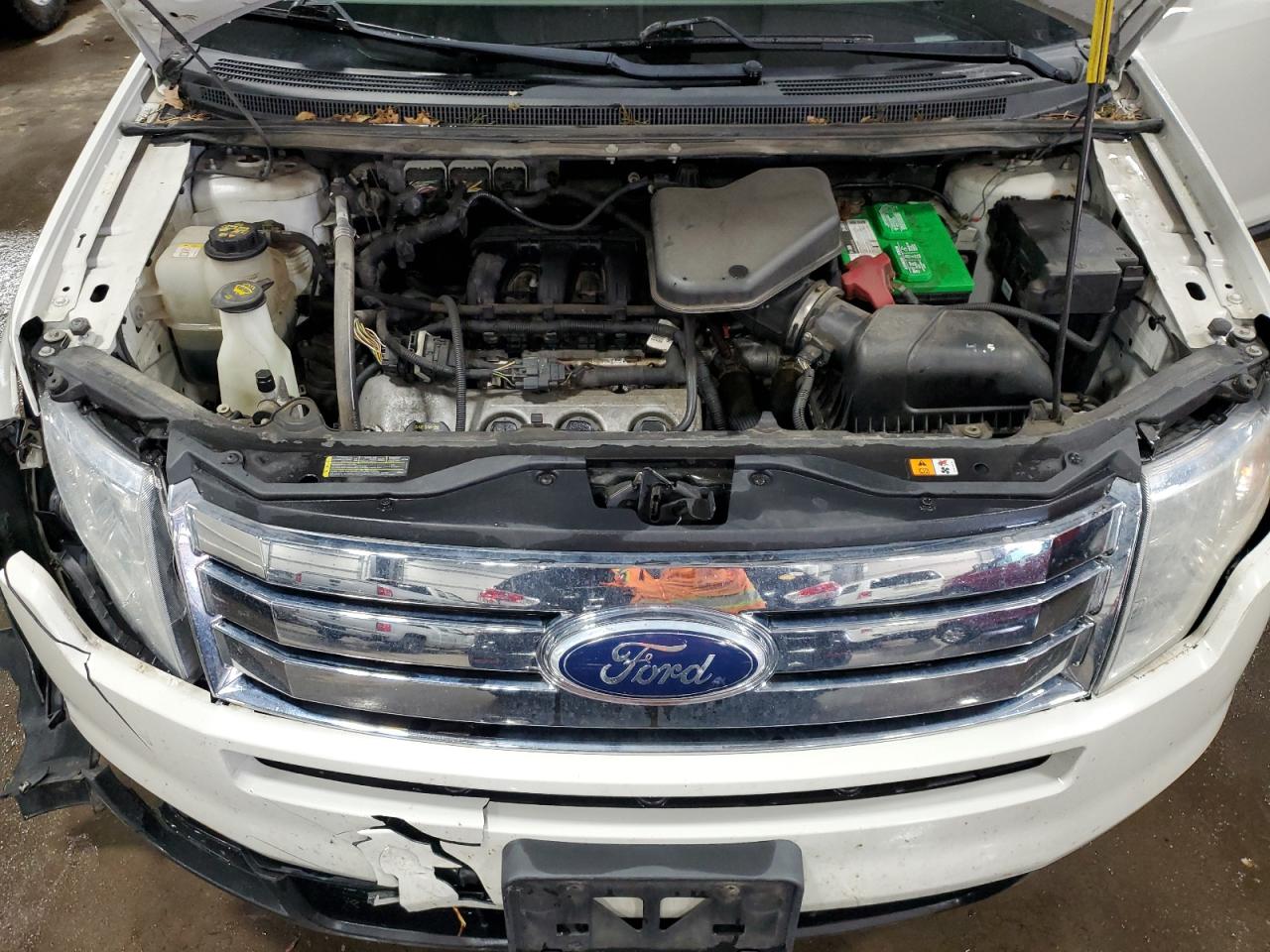 2010 Ford Edge - Image 12