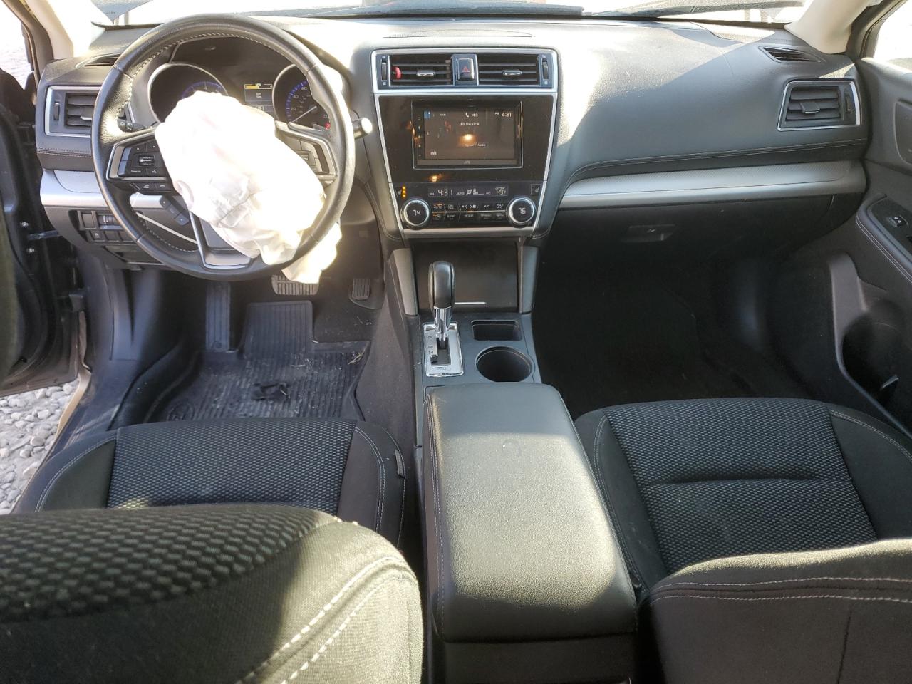 2018 Subaru Outback - Image 8