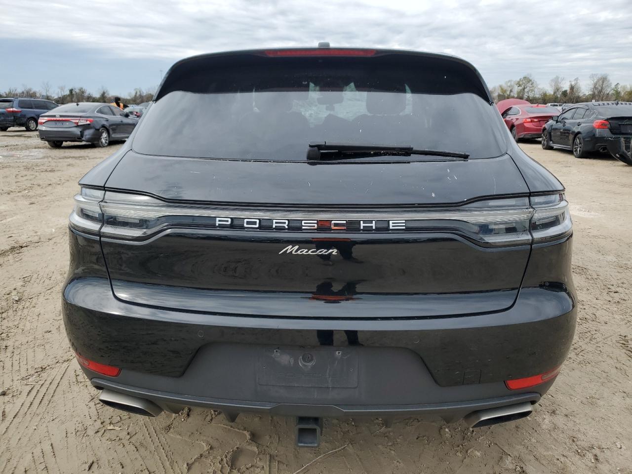 2019 Porsche Macan - Image 6