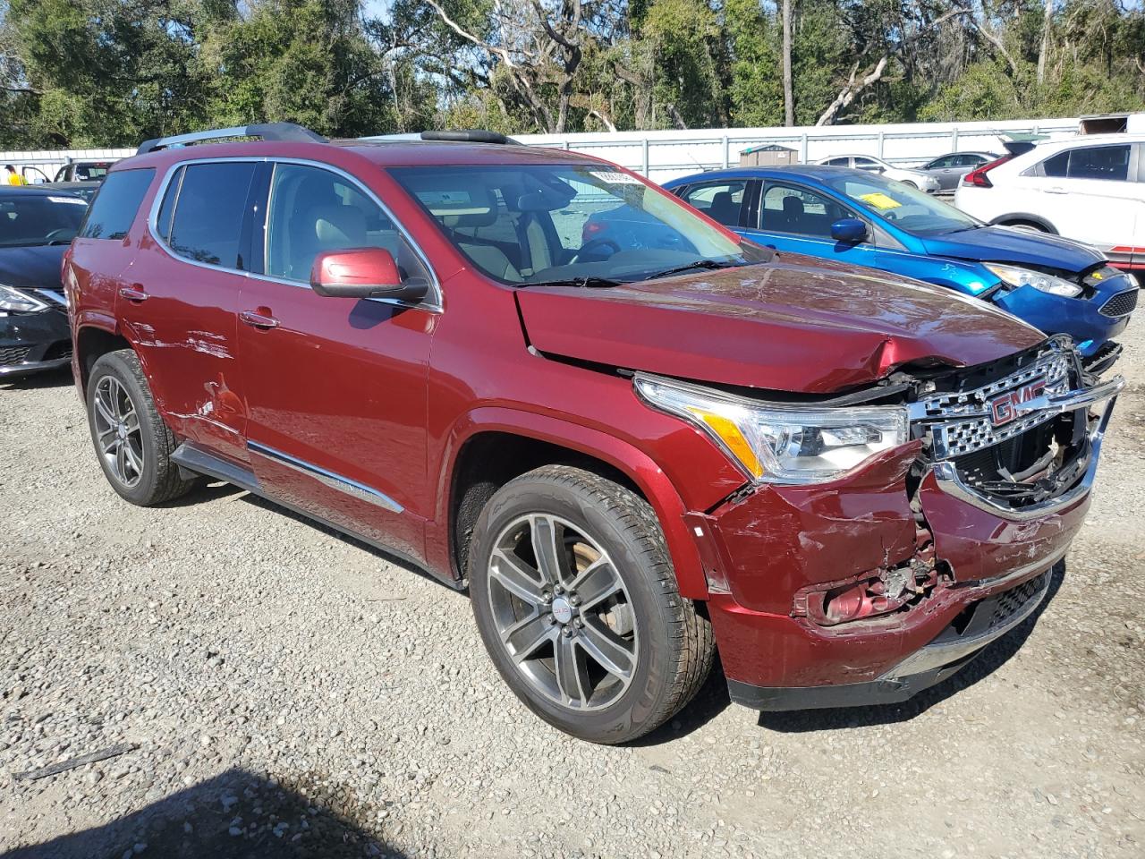 2018 GMC Acadia - Image 4