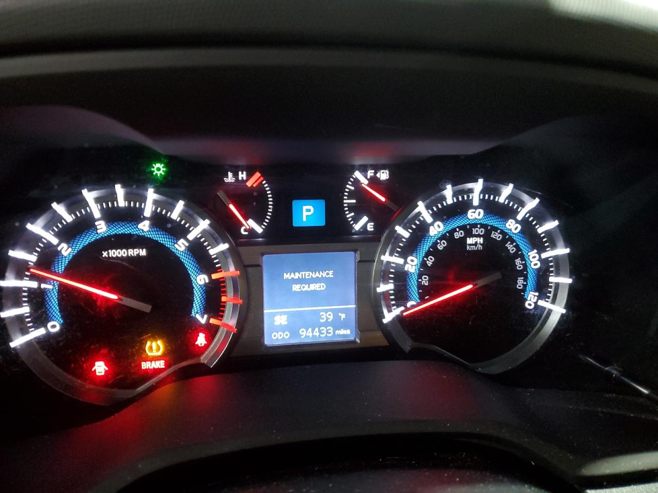 2019 Toyota 4Runner - Image 9