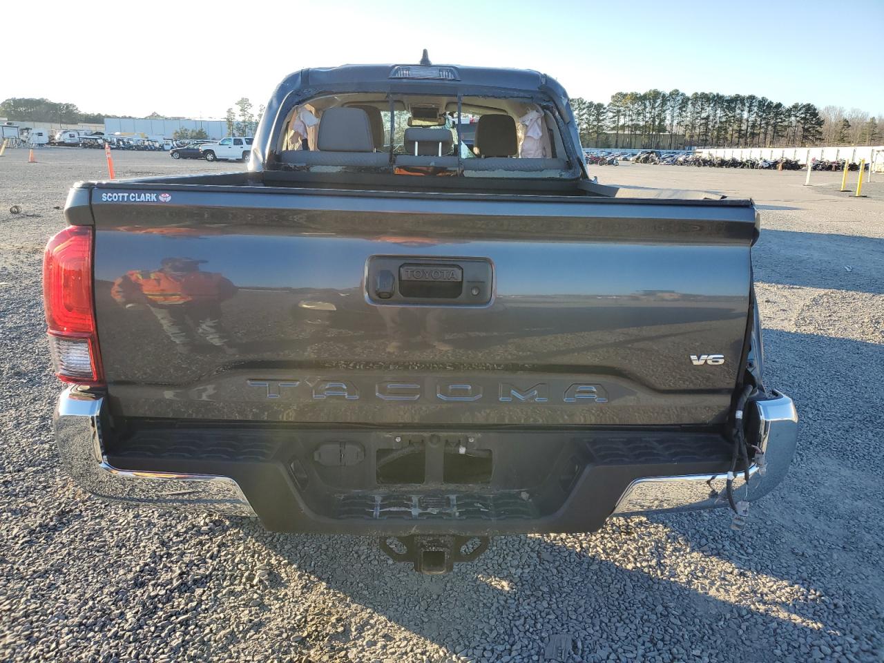 2021 Toyota Tacoma - Image 6