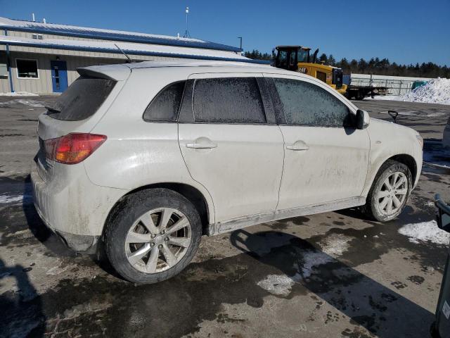 Паркетники MITSUBISHI OUTLANDER 2015 Белый