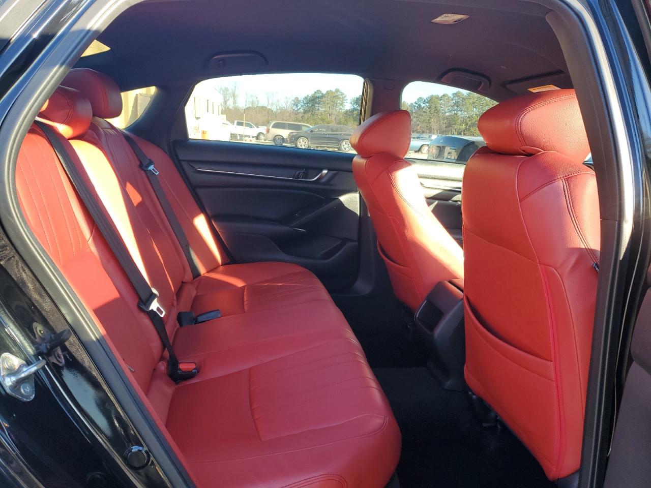 2019 Honda Accord - Image 10