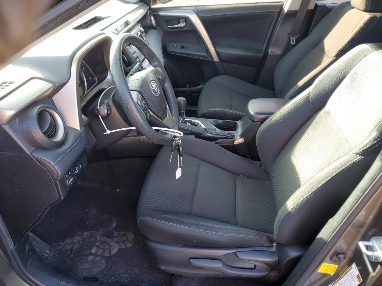 2014 Toyota RAV 4 - Image 7