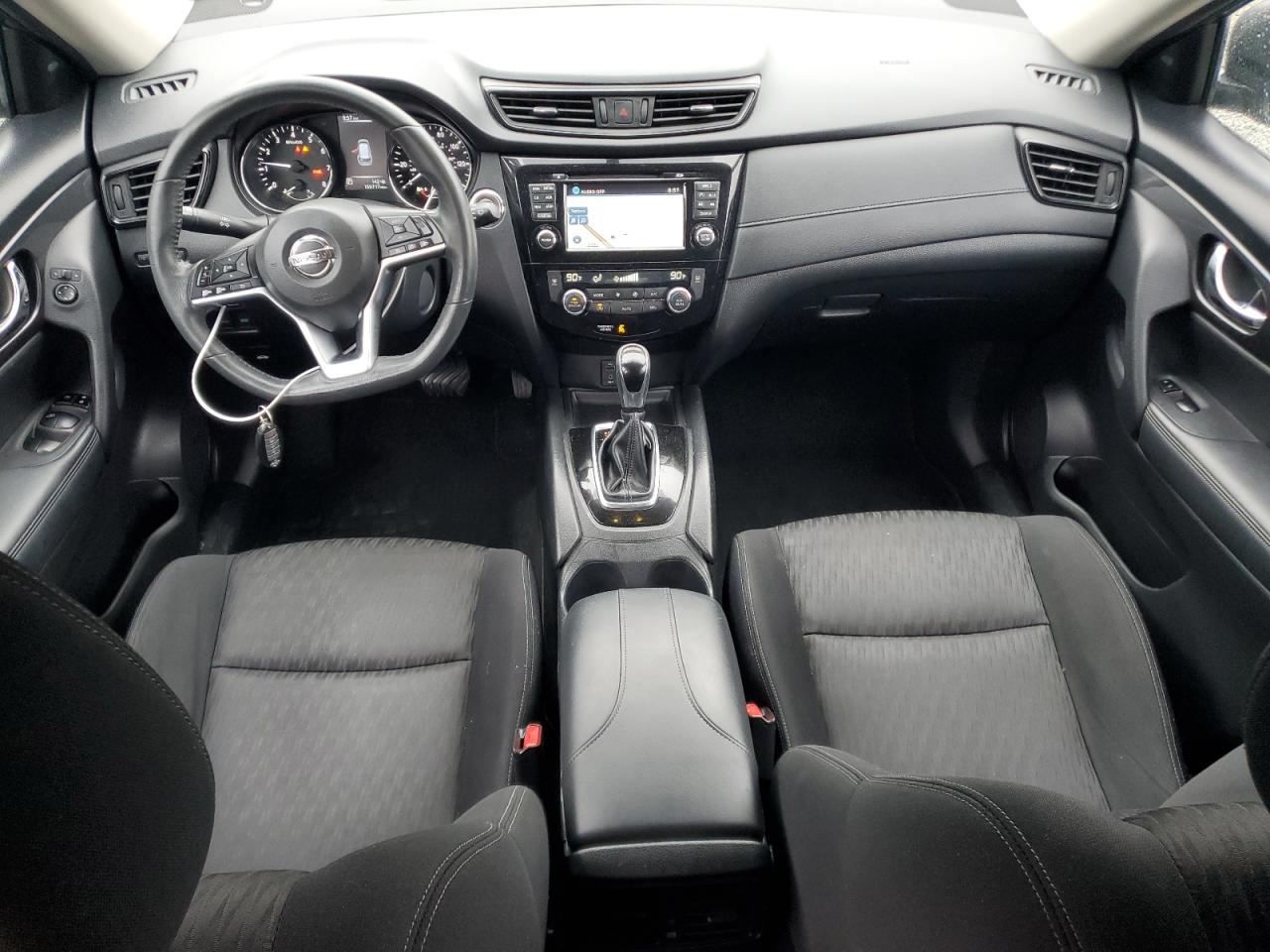 2017 Nissan Rogue - Image 8