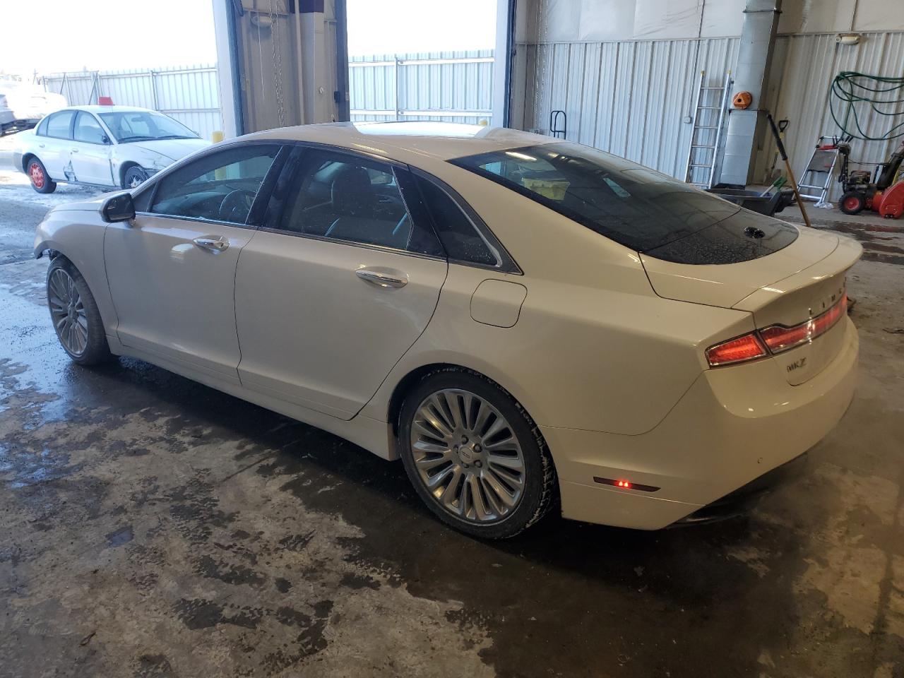 2015 Lincoln MKZ - Image 2