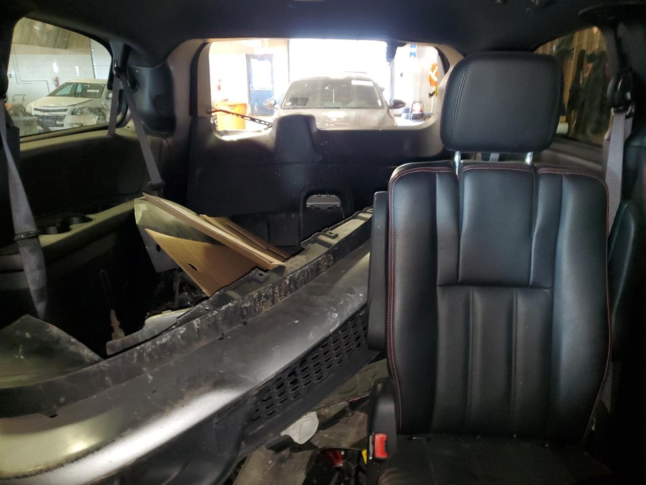 2019 Dodge Caravan - Image 10