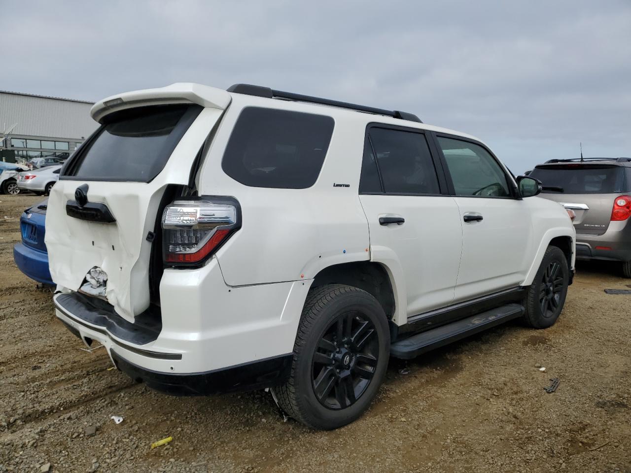 2021 Toyota 4Runner - Image 3