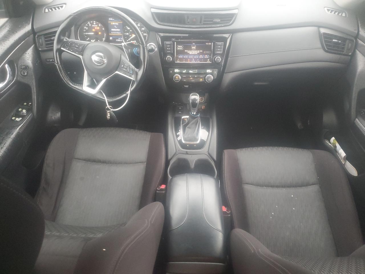 2020 Nissan Rogue - Image 8