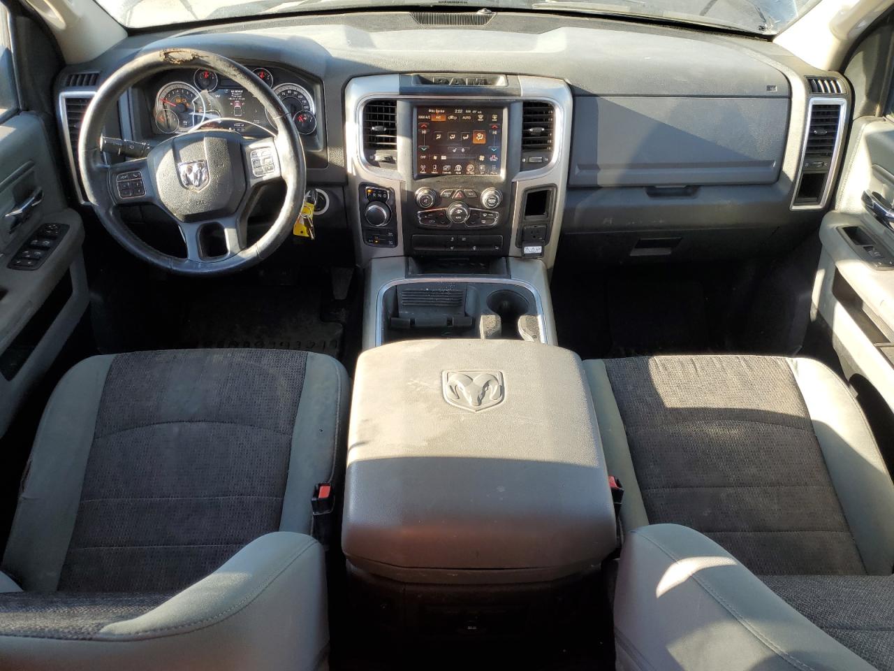 2015 RAM 1500 - Image 8