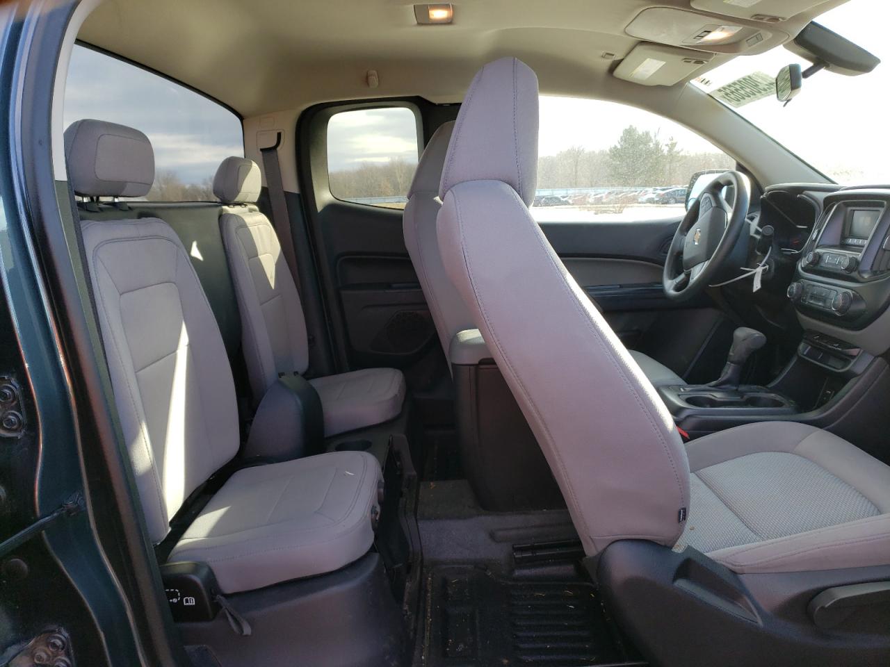 2015 Chevrolet Colorado - Image 10