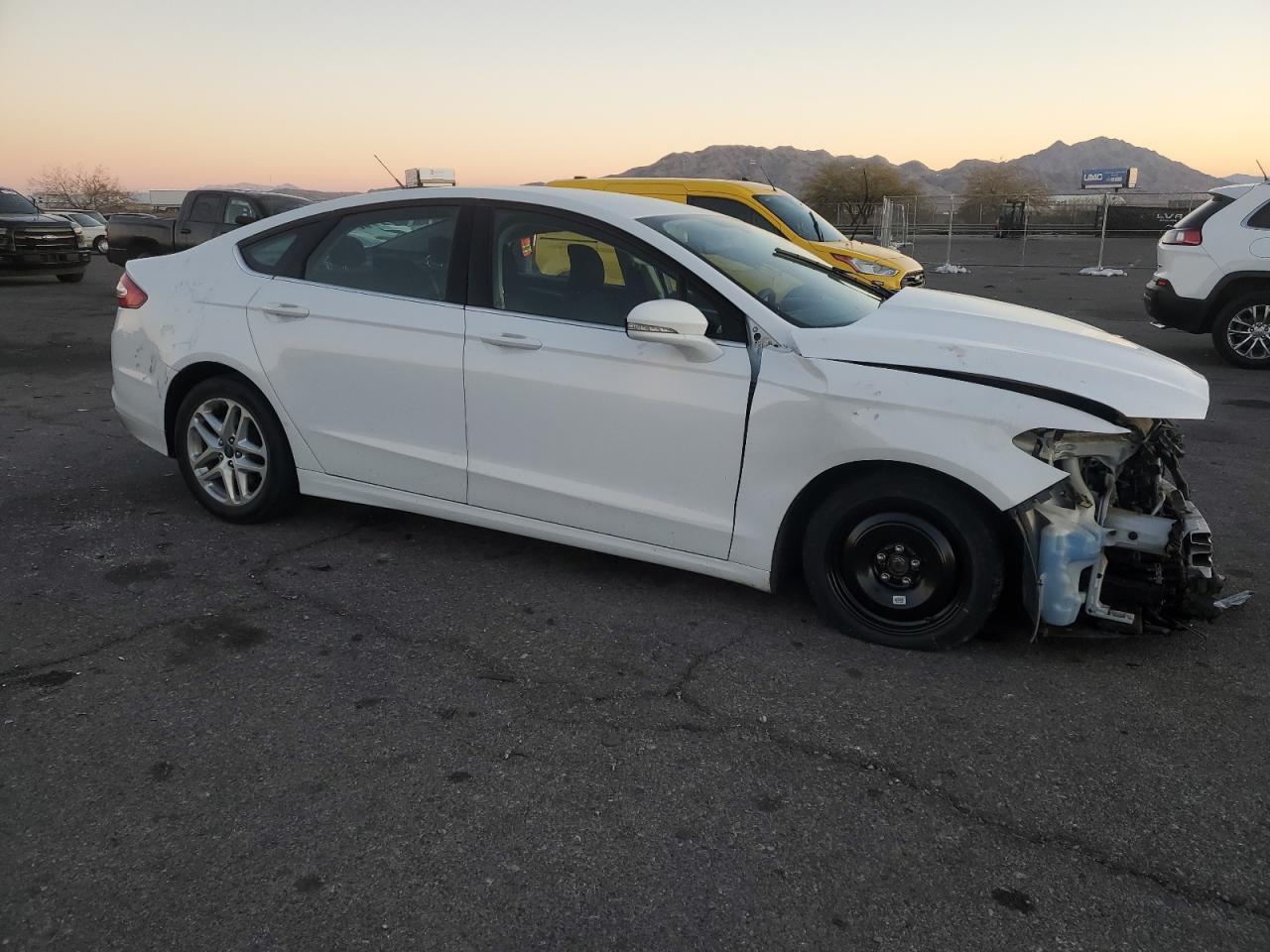 2016 Ford Fusion - Image 4