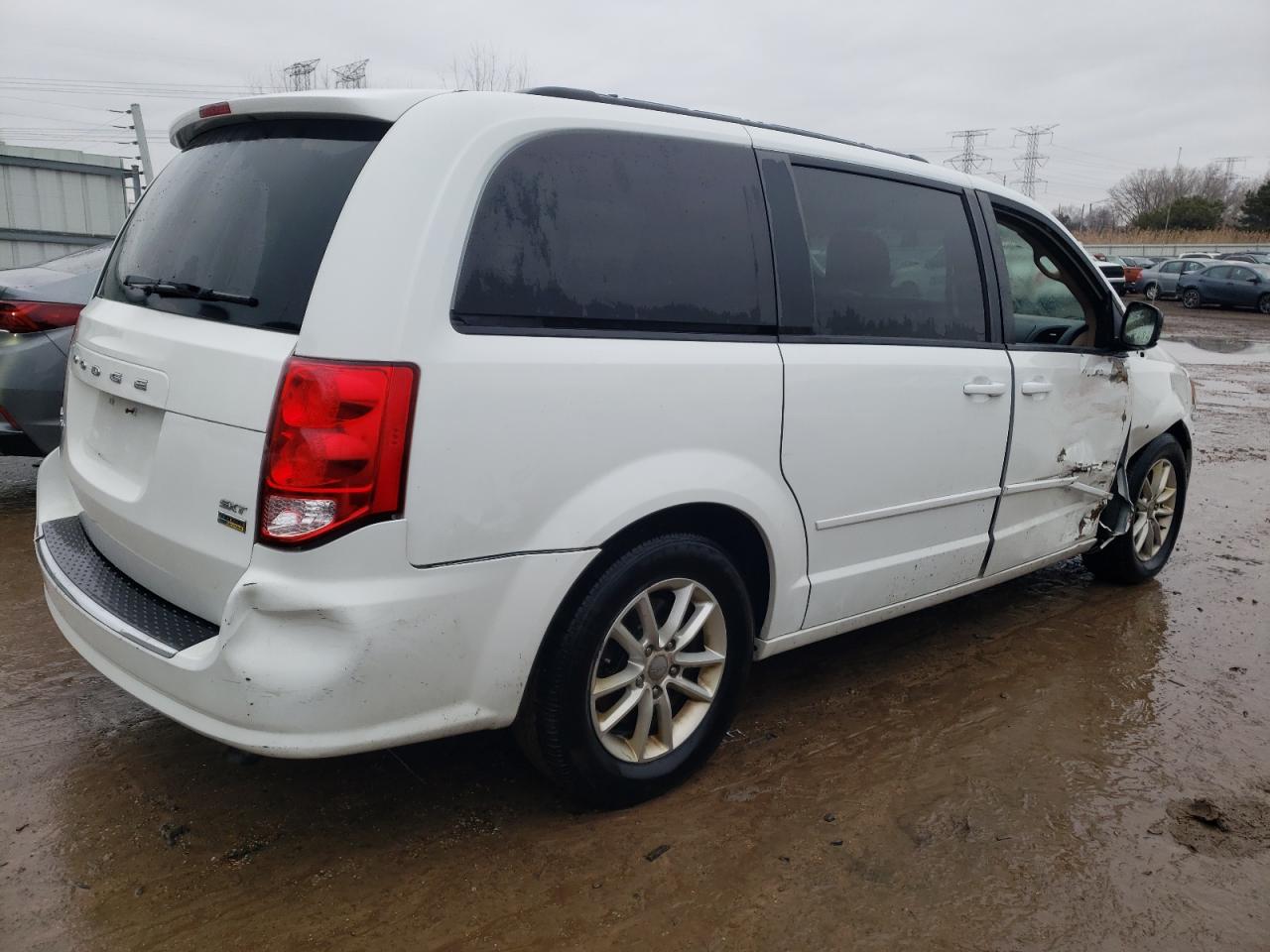 2016 Dodge Caravan - Image 3
