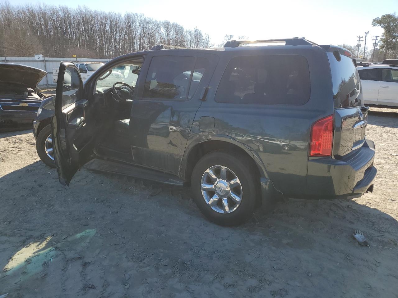 2005 Infiniti QX56 - Image 2