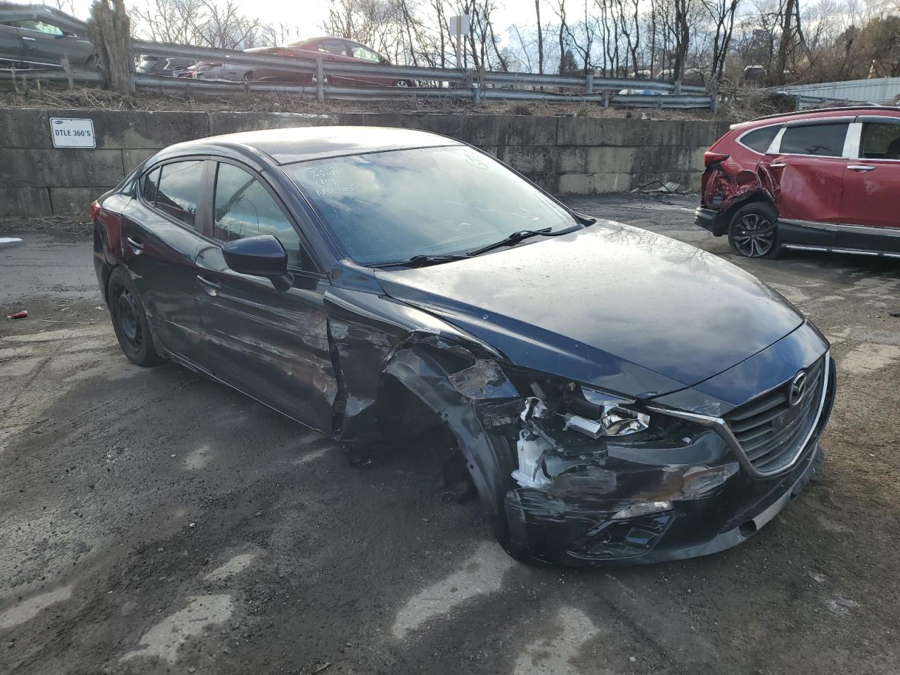 2015 Mazda 3 - Image 4