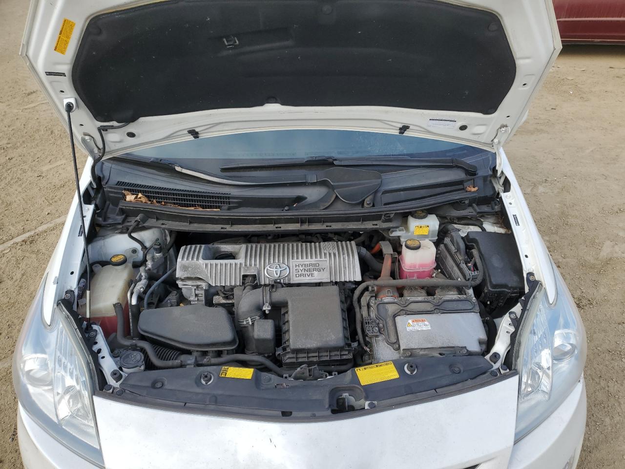 2010 Toyota Prius - Image 11