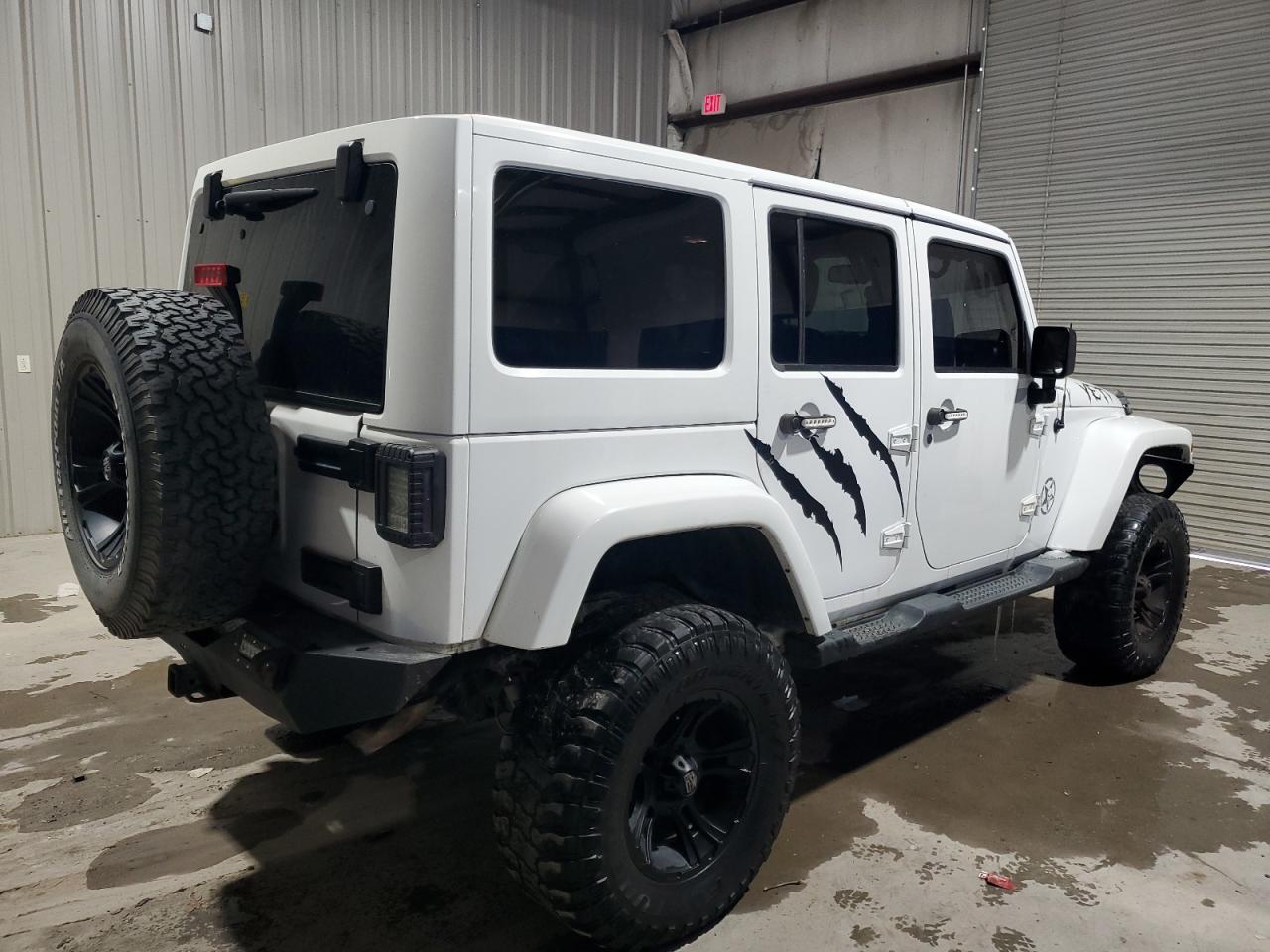 2013 Jeep Wrangler - Image 3