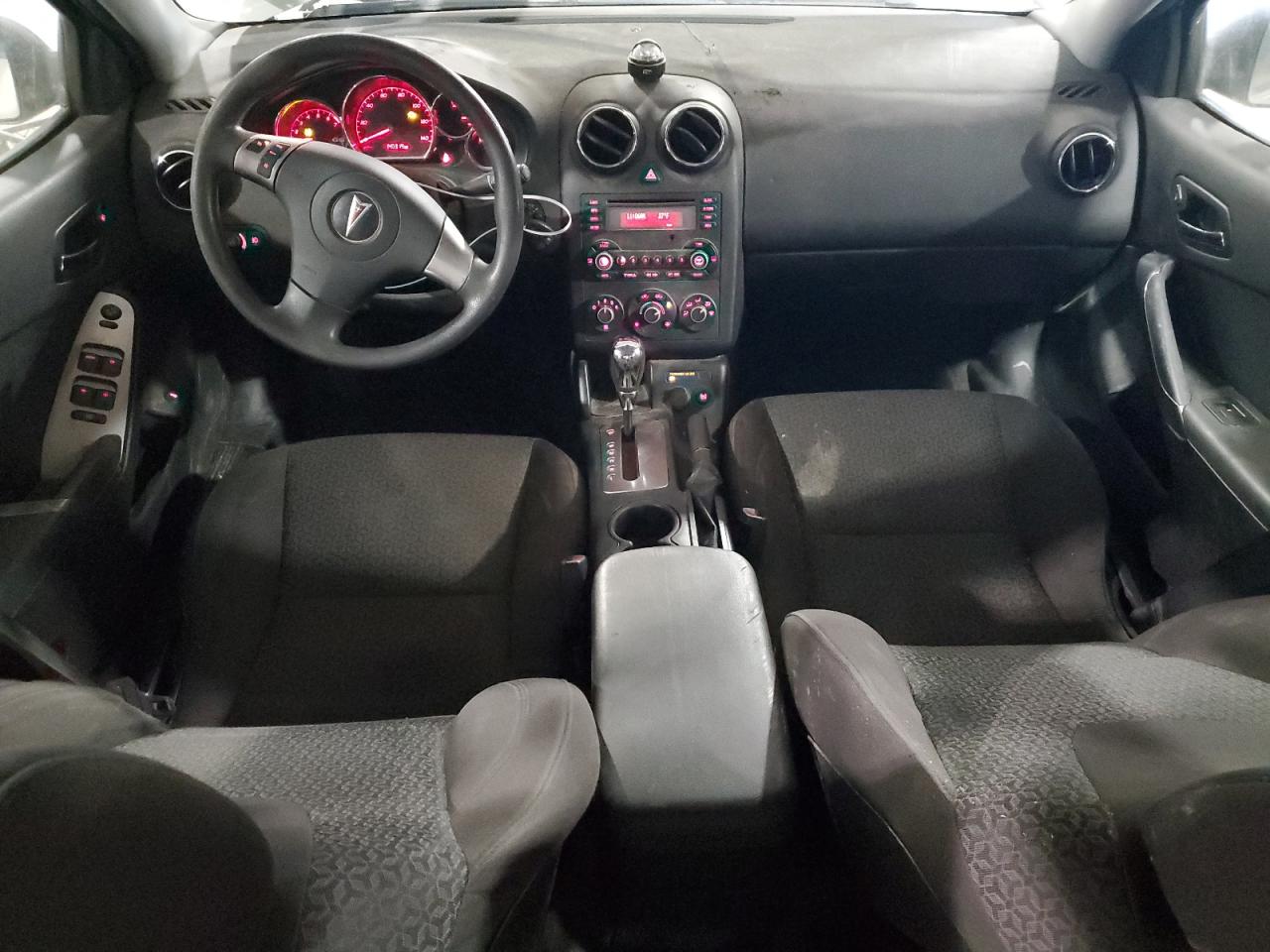 2008 Pontiac G6 - Image 8