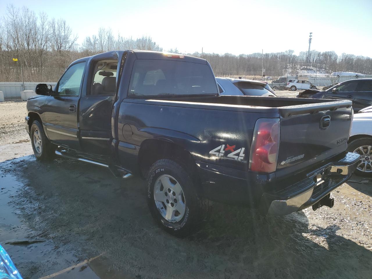 2005 Chevrolet Silverado - Image 2
