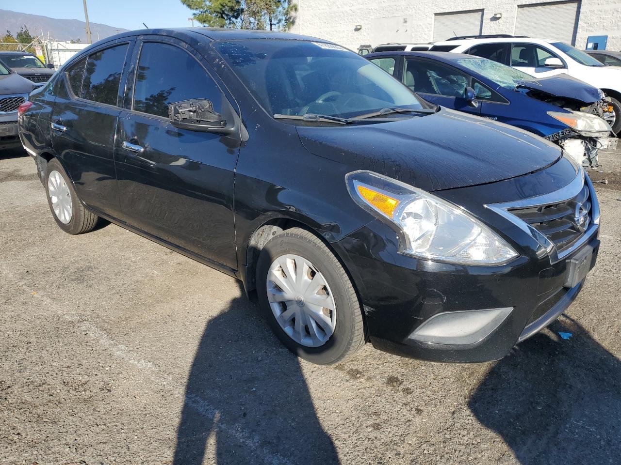 VIN 3N1CN7AP1FL875993 2015 NISSAN VERSA no.4