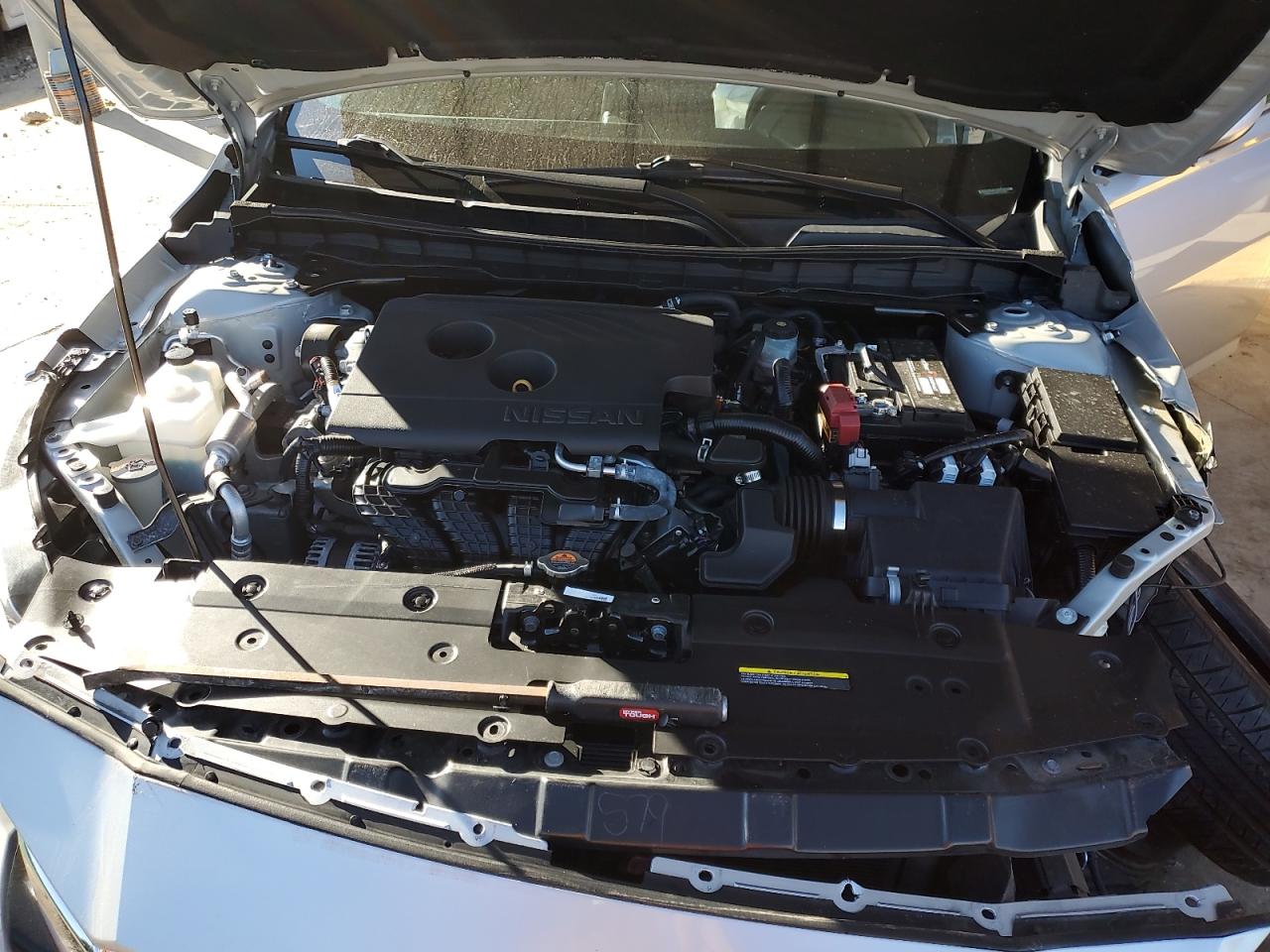 2019 Nissan Altima - Image 11