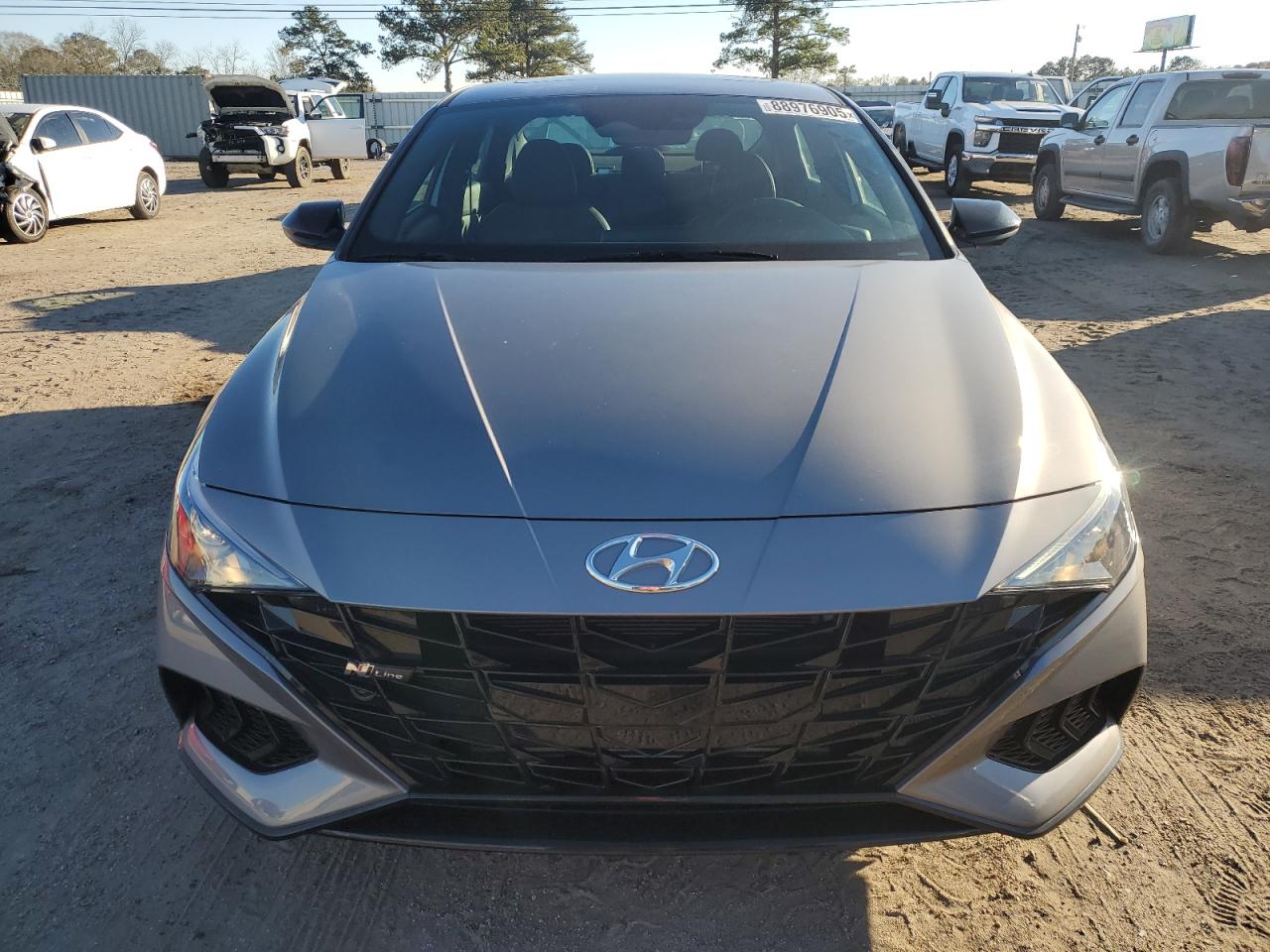 2023 Hyundai Elantra - Image 5