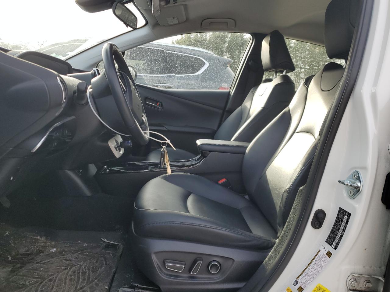 2017 Toyota Prius - Image 7