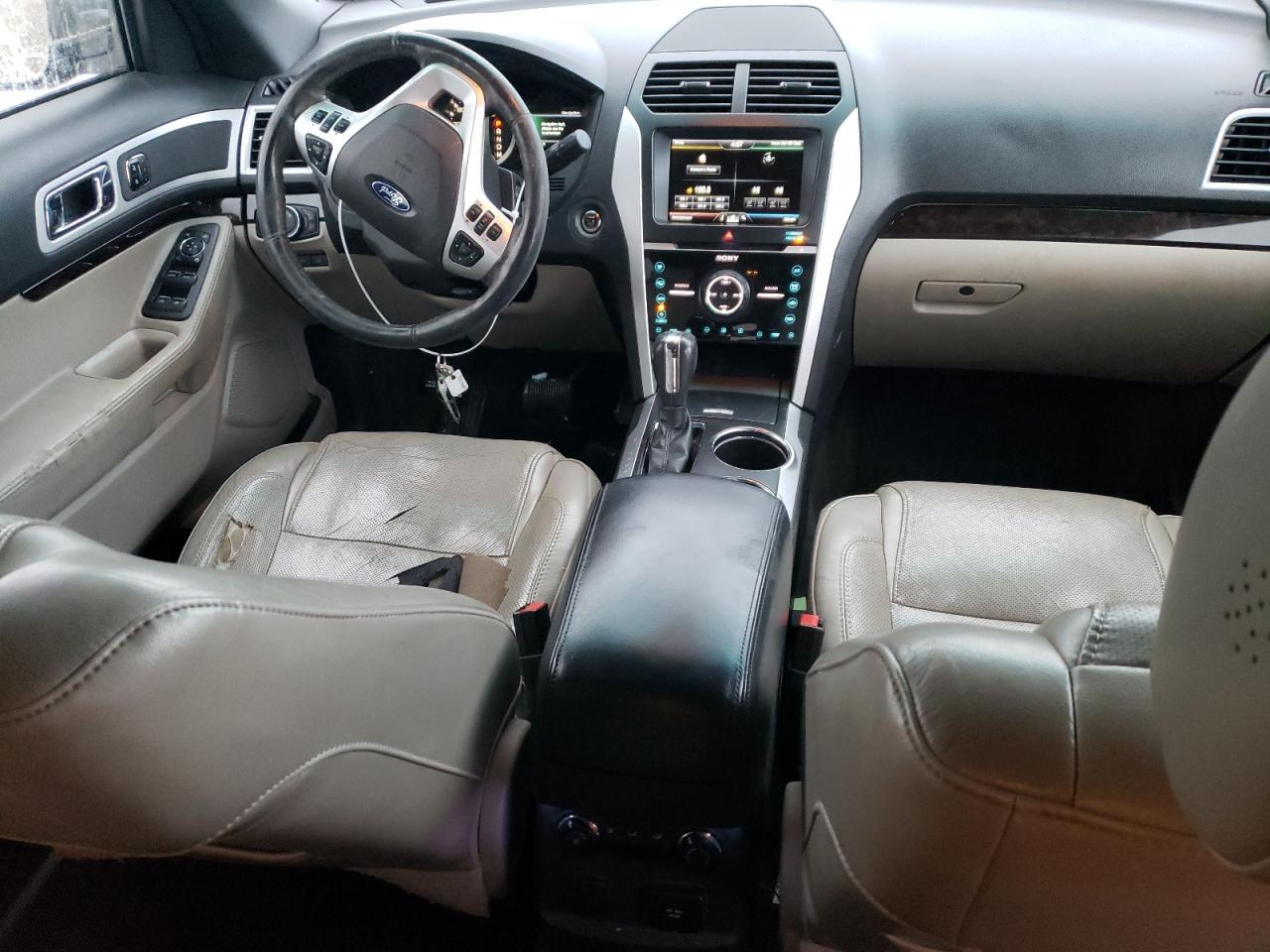 2012 Ford Explorer - Image 8