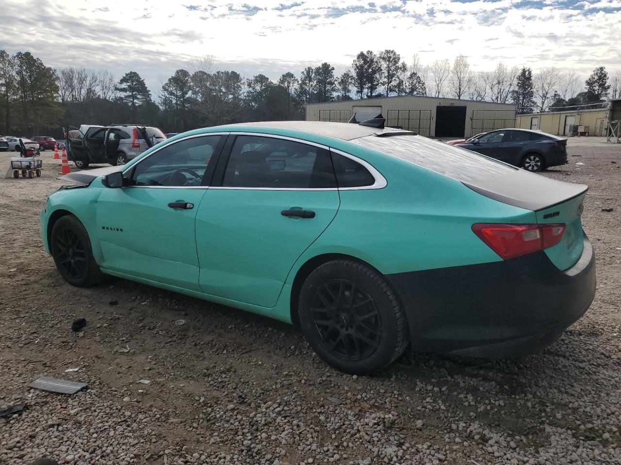2017 Chevrolet Malibu - Image 2