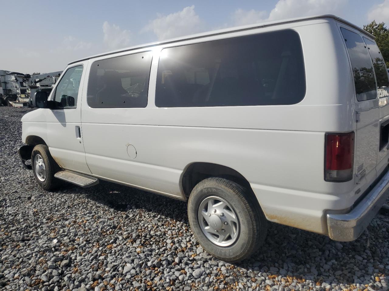 2012 Ford Econoline - Image 2