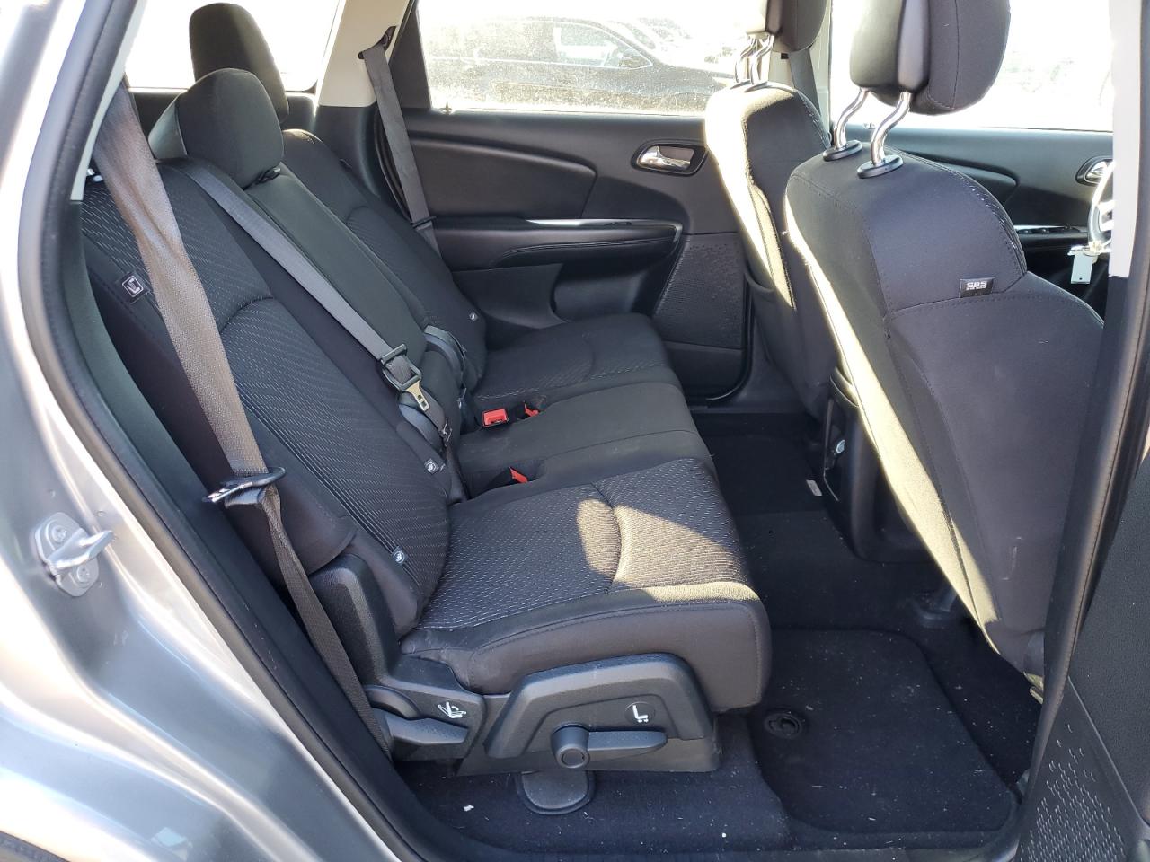 2017 Dodge Journey - Image 11