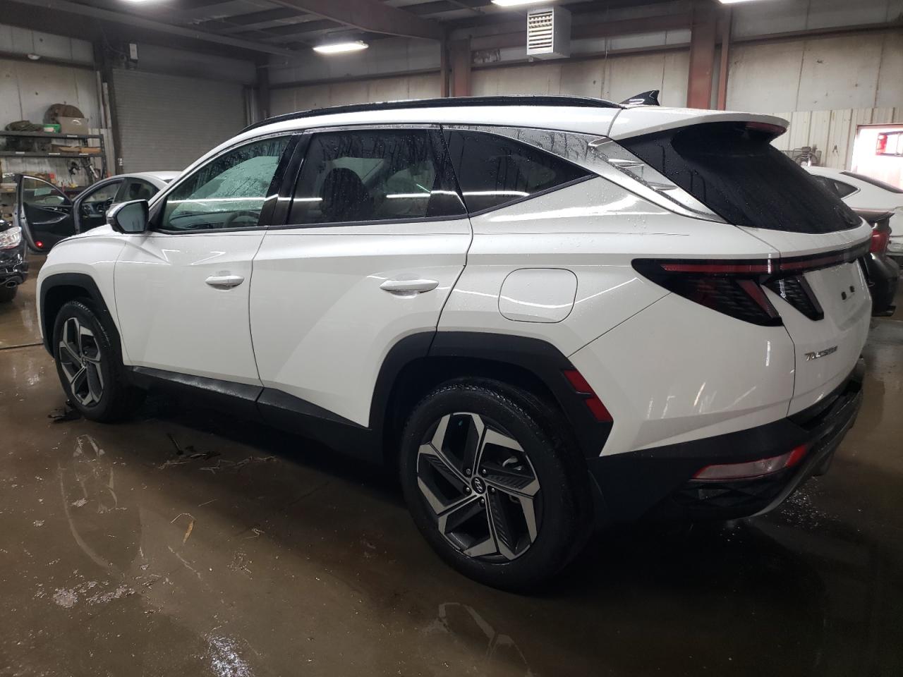 2023 Hyundai Tucson - Image 2