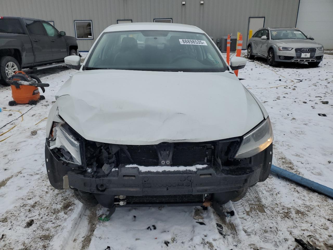 2014 Volkswagen Jetta - Image 5