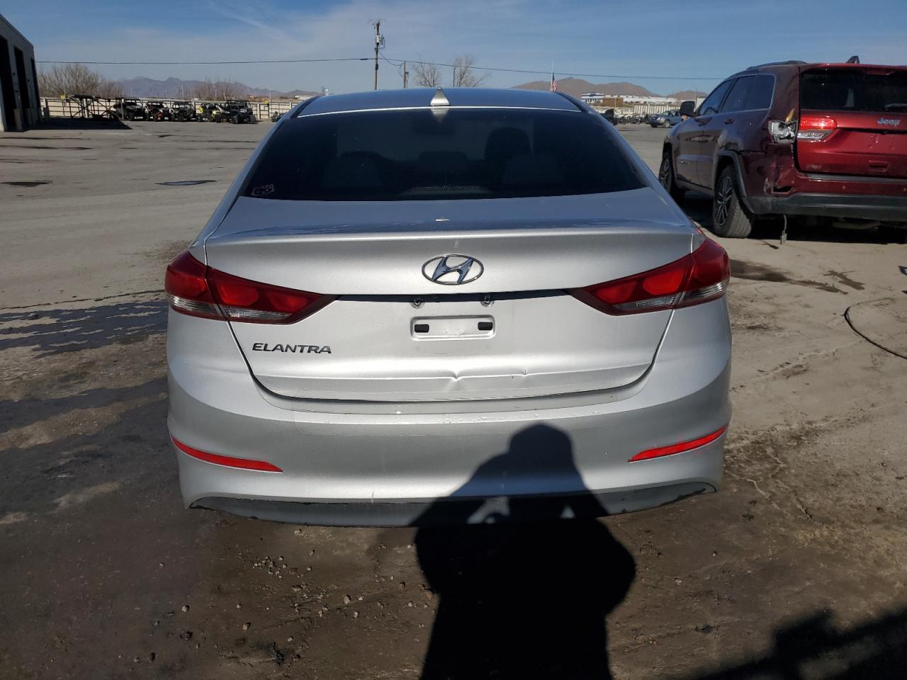 VIN KMHD84LF1HU064548 2017 HYUNDAI ELANTRA no.6