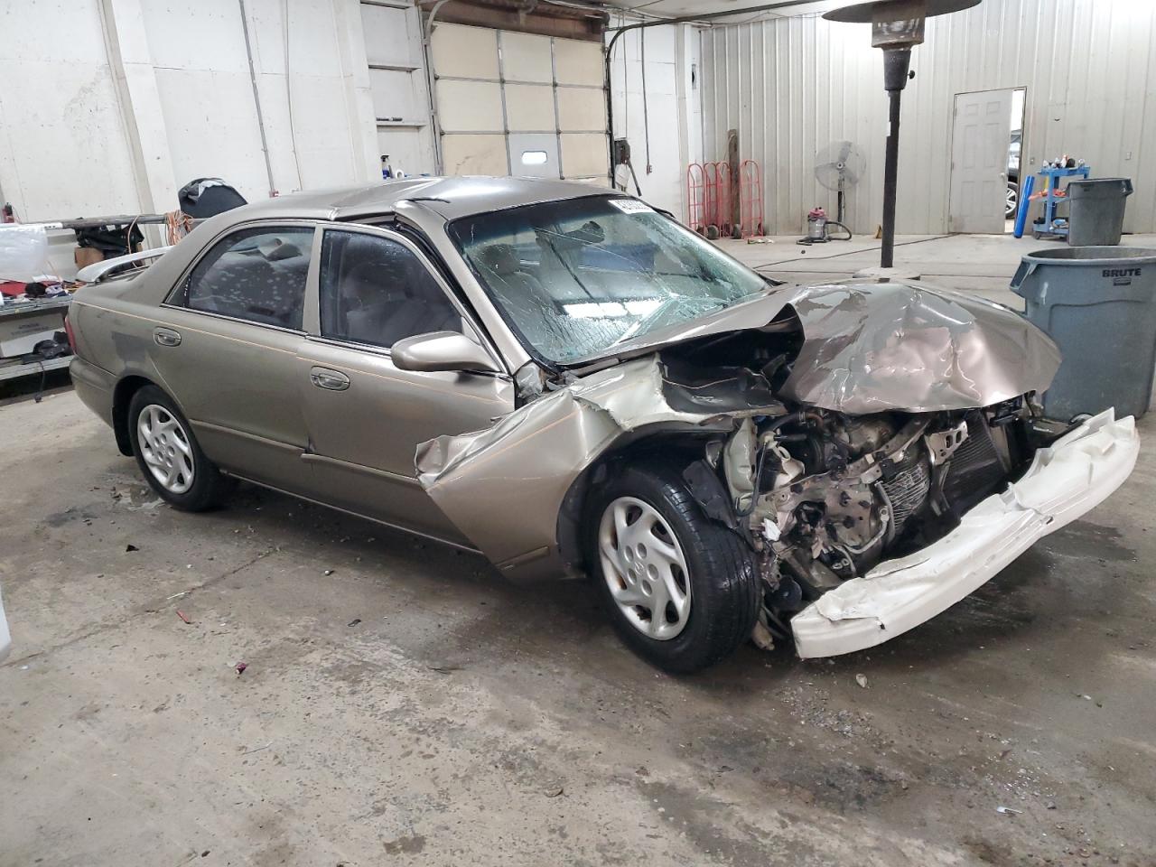 2000 Mazda 626 - Image 4