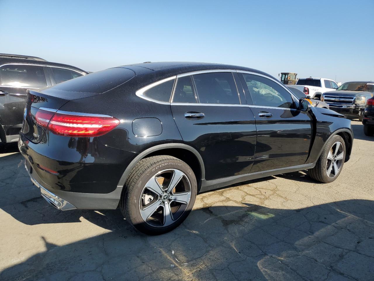 2018 Mercedes-Benz GLC - Image 3