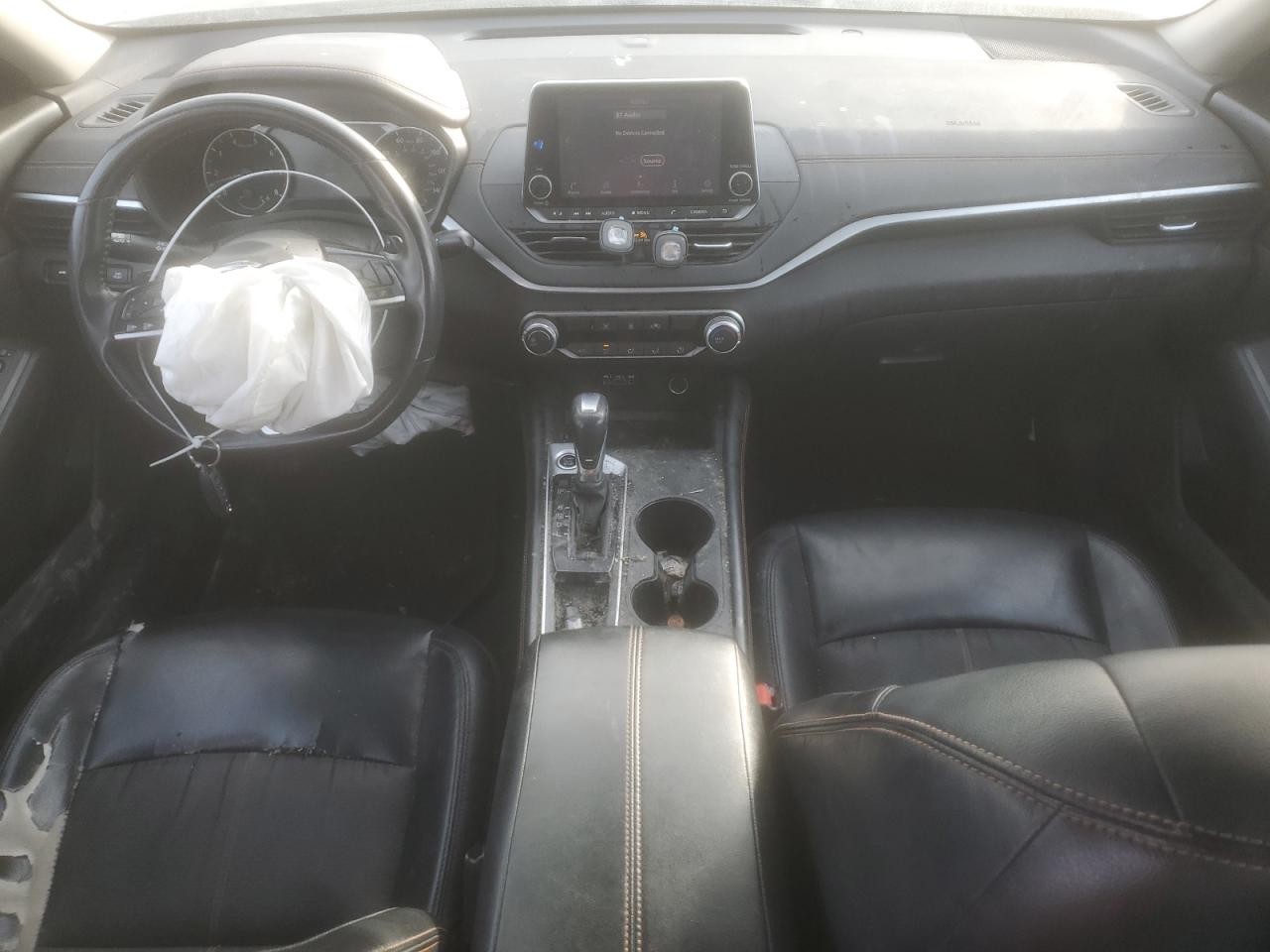 2020 Nissan Altima - Image 8