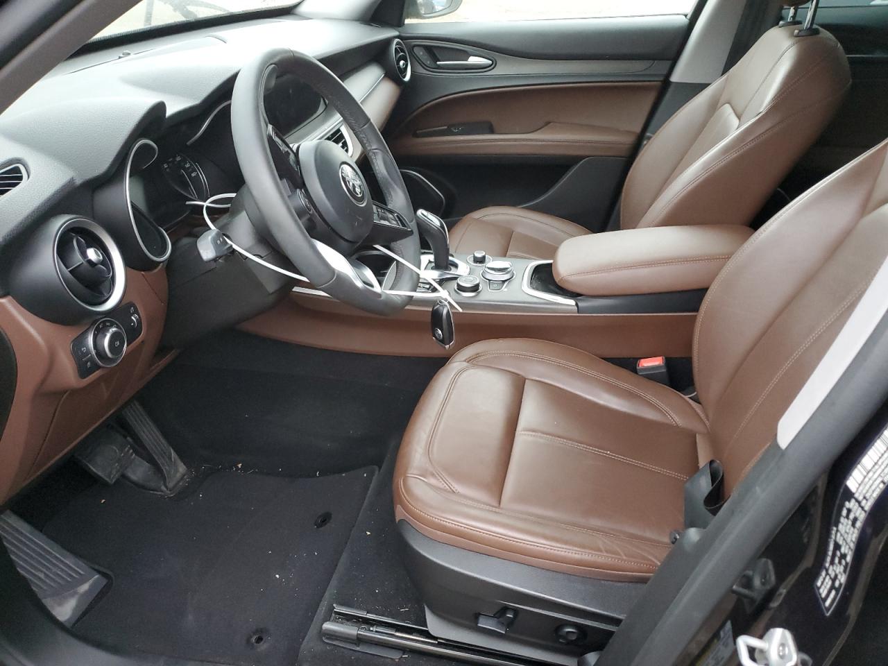 2020 Alfa Romeo Stelvio - Image 7